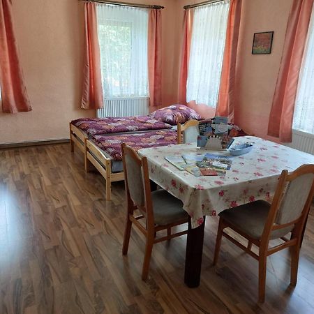 Ferienwohnung Bretnig Grossrohrsdorf Luaran gambar